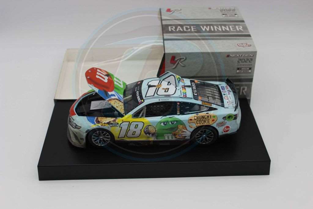 Kyle Busch 2022 M M s Crunchy Cookie Bristol Dirt 4 17 Race Win 1 24 Nascar Diecast