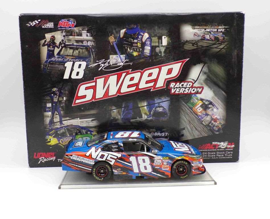 Kyle Busch Autographed 2017 Bristol Sweep 3 Car Set 1:24 Nascar Diecast