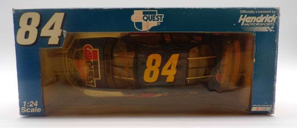 NASCAR 84 Carquest 1:24 Scale 2004 Die Cast on sale Kyle Busch Car