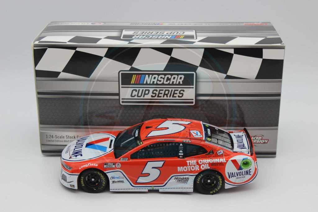 Kyle Larson 2021 Valvoline / Nashville Cup Series Win 1:24 Nascar Diecast