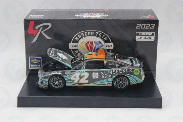 Noah Gragson 2023 Sunseeker Resort 1:24 Nascar Diecast