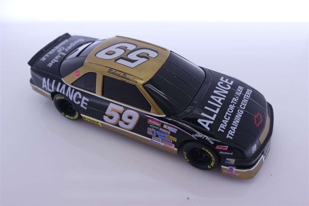 Robert Pressley #59 1992 Alliance Metal Bank 1:24 Nascar Diecast