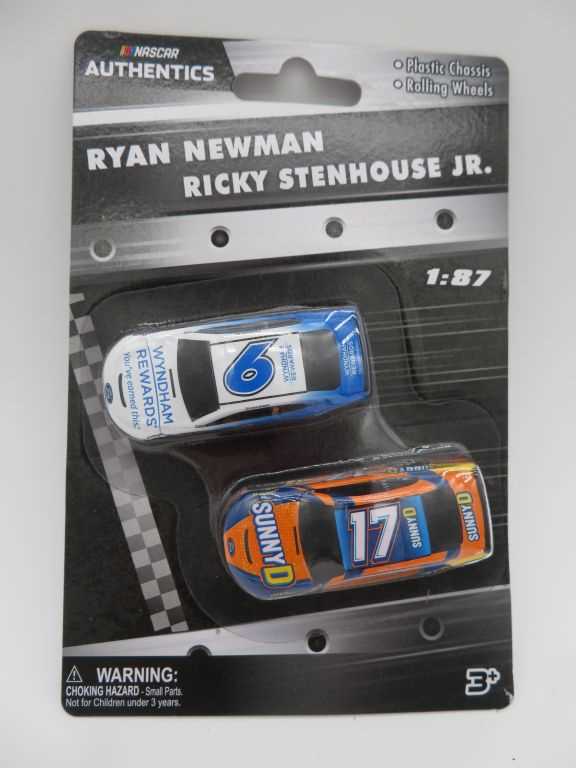 Ryan Newman Ricky Stenhouse Wynham Rewards SunnyD 1 87 2 Car