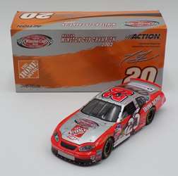 Tony Stewart Multi Autographed 2003 Home Depot / The Victory Lap 1:24 Nascar Diecast Tony Stewart Multi Autographed 2003 Home Depot / The Victory Lap 1:24 Nascar Diecast 