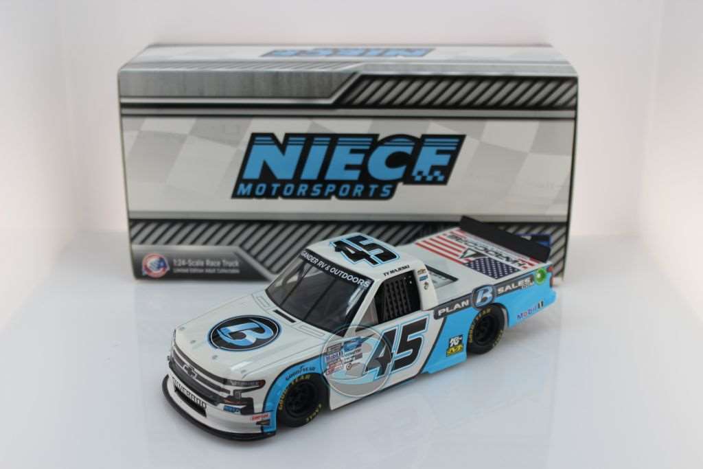 nascar 1 24 diecast cars sale